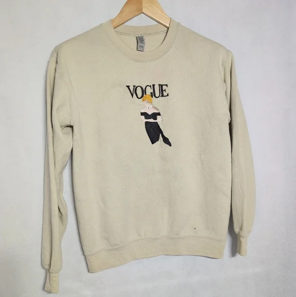 Gildan Vogue Embroidered Princess Diana Sz S Graphic Sweatshirt - Picture 1 of 5